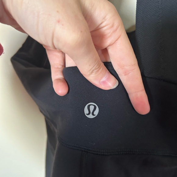 # 536 Lululemon Scoop Me Up Tank - Picture 6 of 7